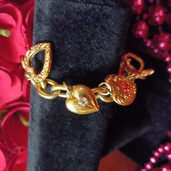 Vintage rare Kirks Folly 14k gold over sterling Heart Charm bracelet - Picture 4 of 7